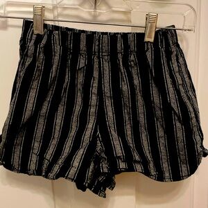 Brandy Melville shorts size medium